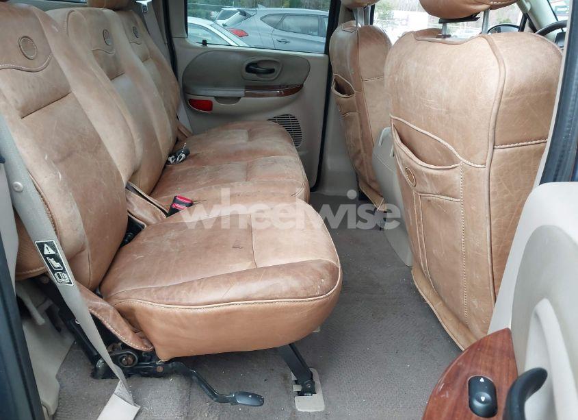 Photo 8 of 2003 Ford F-150 LARIAT/XLT (VIN 1FTRW08L93KB30954)