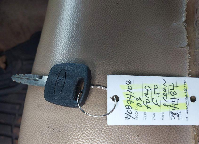 Photo 11 of 2003 Ford F-150 LARIAT/XLT (VIN 1FTRW08L93KB41484)