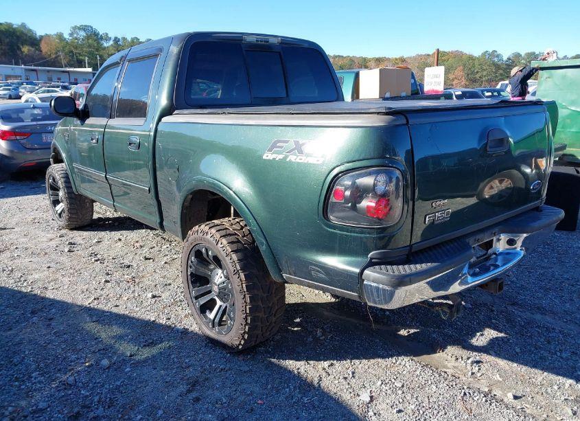 Photo 3 of 2003 Ford F-150 LARIAT/XLT (VIN 1FTRW08L93KB41484)