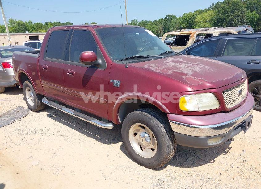 2003 Ford F-150 LARIAT/XLT (VIN 1FTRW08L93KB70001) main photo