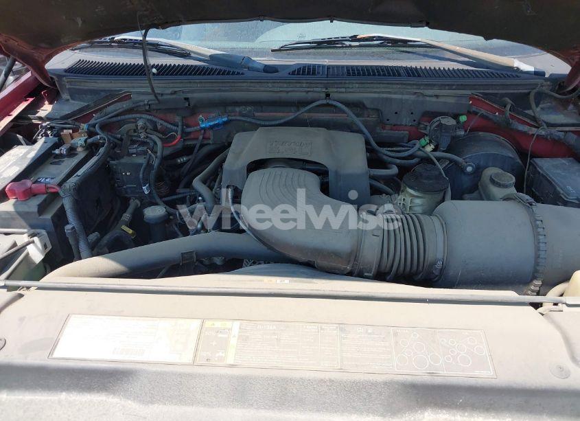 Photo 10 of 2003 Ford F-150 LARIAT/XLT (VIN 1FTRW08L93KB70001)