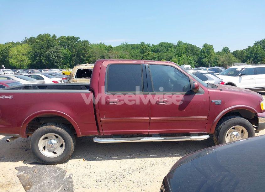 Photo 13 of 2003 Ford F-150 LARIAT/XLT (VIN 1FTRW08L93KB70001)