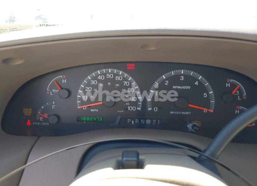 Photo 7 of 2001 Ford F-150 KING RANCH EDITION/LARIAT/XLT (VIN 1FTRW08LX1KF59307)