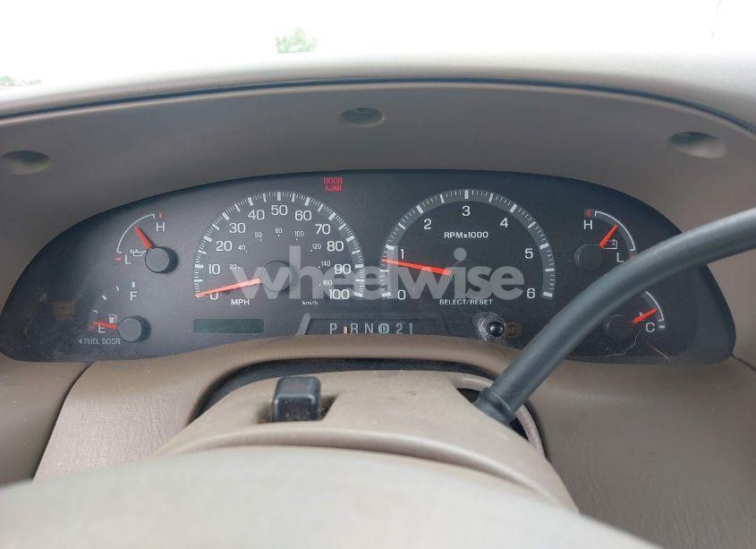 Photo 7 of 2001 Ford F-150 KING RANCH EDITION/LARIAT/XLT (VIN 1FTRW08LX1KF75989)