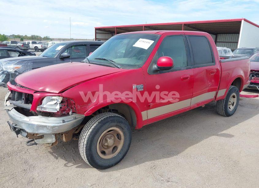 Photo 2 of 2002 Ford F-150 LARIAT/XLT (VIN 1FTRW08LX2KB58650)