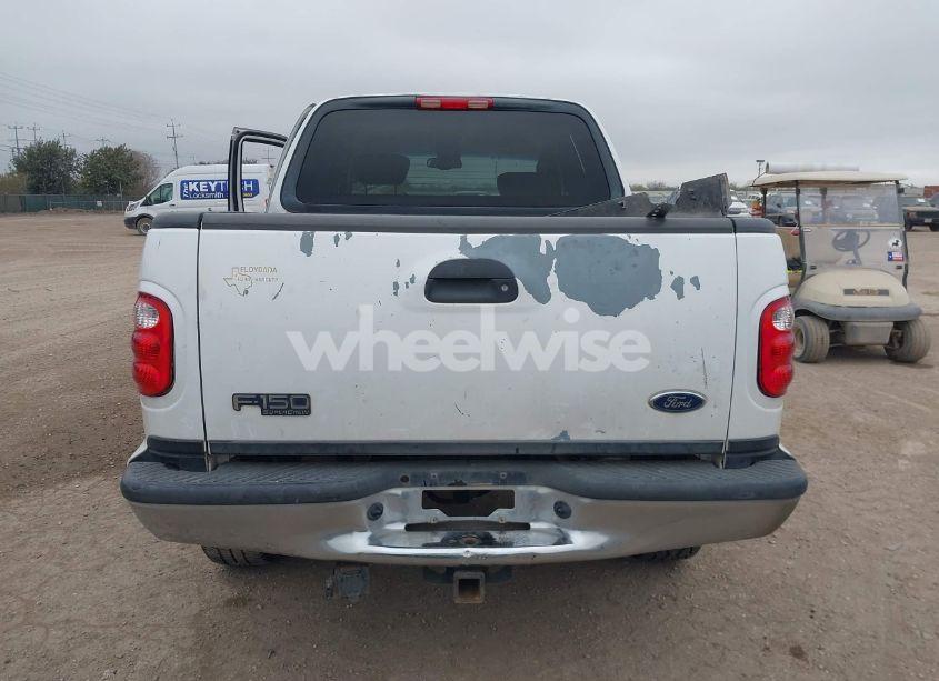 Photo 16 of 2003 Ford F-150 LARIAT/XLT (VIN 1FTRW08LX3KC33106)