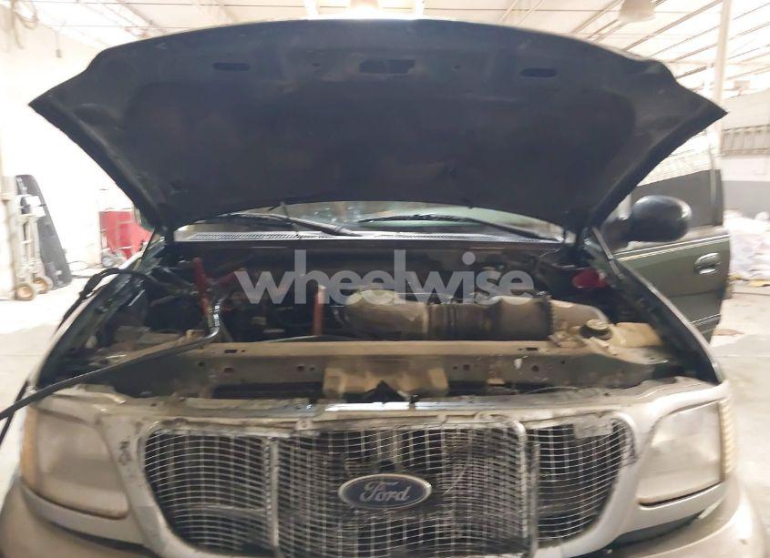 Photo 10 of 2003 Ford F-150 LARIAT/XLT (VIN 1FTRW08LX3KC55221)