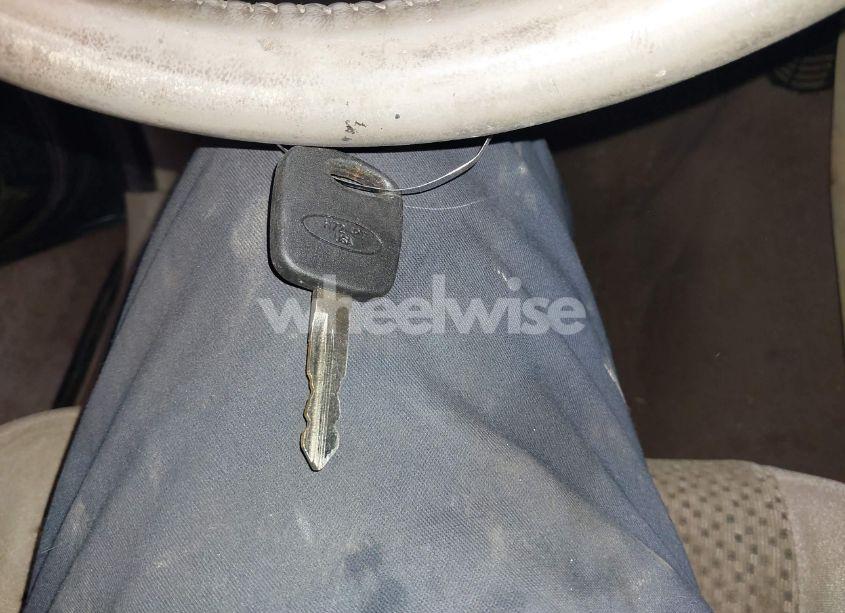 Photo 11 of 2003 Ford F-150 LARIAT/XLT (VIN 1FTRW08LX3KC55221)