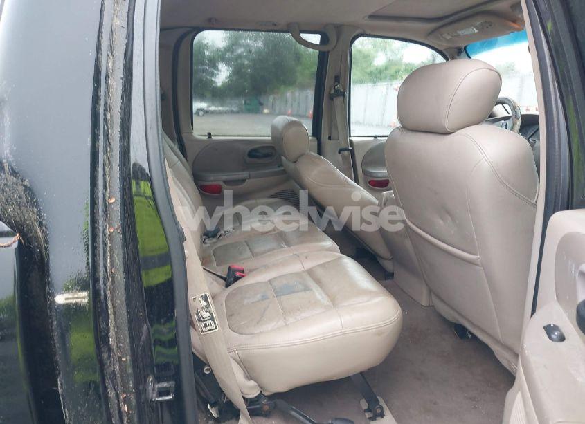 Photo 8 of 2003 Ford F-150 LARIAT/XLT (VIN 1FTRW08LX3KC83164)