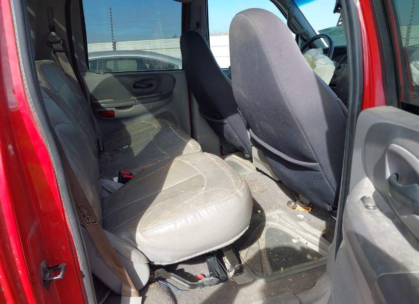 Photo 8 of 2001 Ford F-150 KING RANCH EDITION/LARIAT/XLT (VIN 1FTRW08W11KE04588)