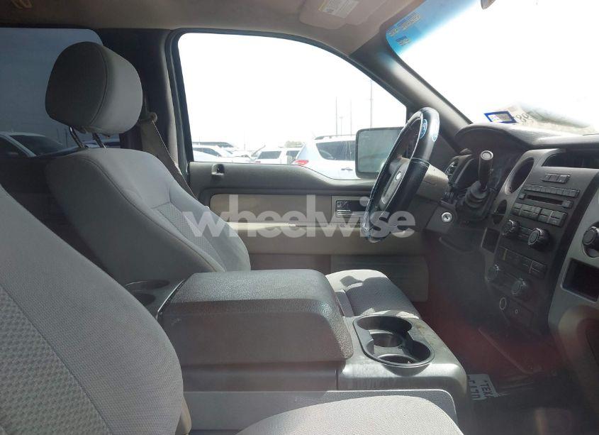 Photo 5 of 2009 Ford F-150 XLT (VIN 1FTRW12819KB52188)