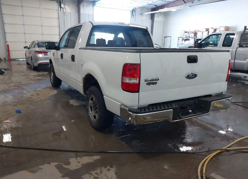 Photo 3 of 2004 Ford F-150 XLT (VIN 1FTRW12W04KC80266)