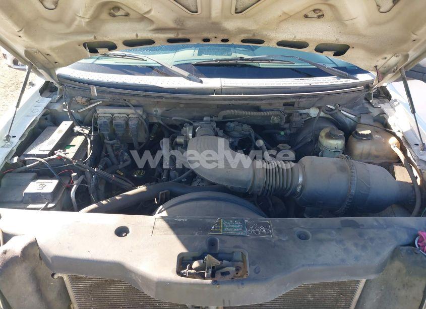 Photo 10 of 2004 Ford F-150 XLT (VIN 1FTRW12W04KD04226)