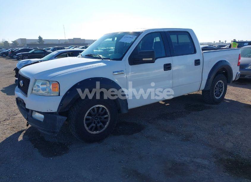 Photo 2 of 2004 Ford F-150 XLT (VIN 1FTRW12W04KD04226)