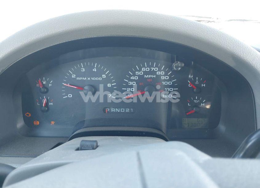 Photo 7 of 2004 Ford F-150 XLT (VIN 1FTRW12W04KD04226)