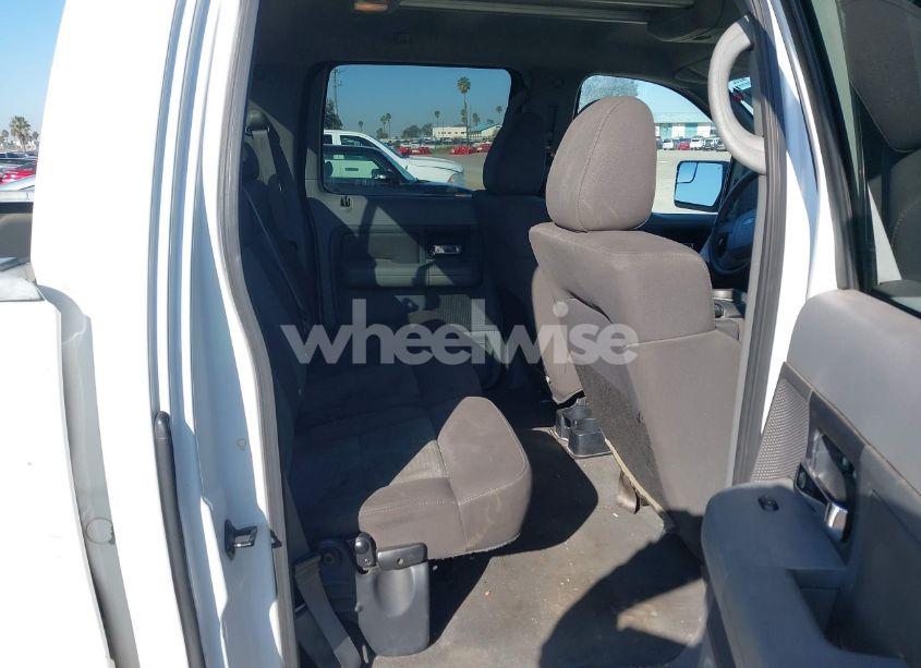 Photo 8 of 2004 Ford F-150 XLT (VIN 1FTRW12W04KD04226)