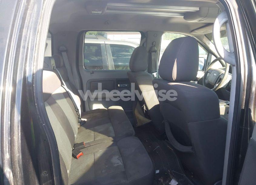 Photo 8 of 2004 Ford F-150 XLT (VIN 1FTRW12W04KD23892)