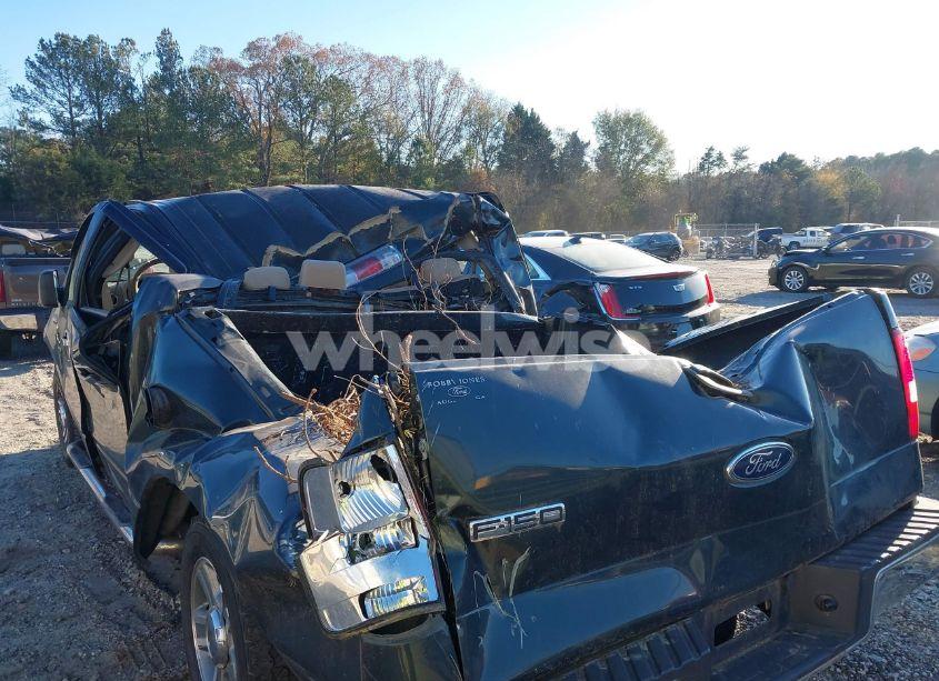 Photo 12 of 2005 Ford F-150 XLT (VIN 1FTRW12W05KD57977)