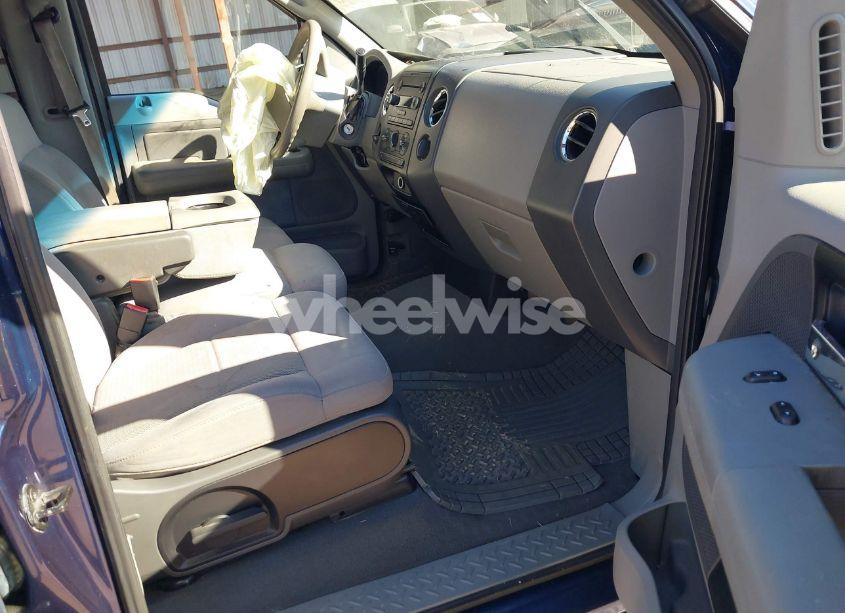 Photo 5 of 2006 Ford F-150 XLT (VIN 1FTRW12W06FA82802)