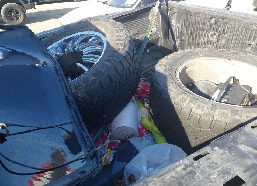 Photo 12 of 2006 Ford F-150 XLT (VIN 1FTRW12W06KD52733)