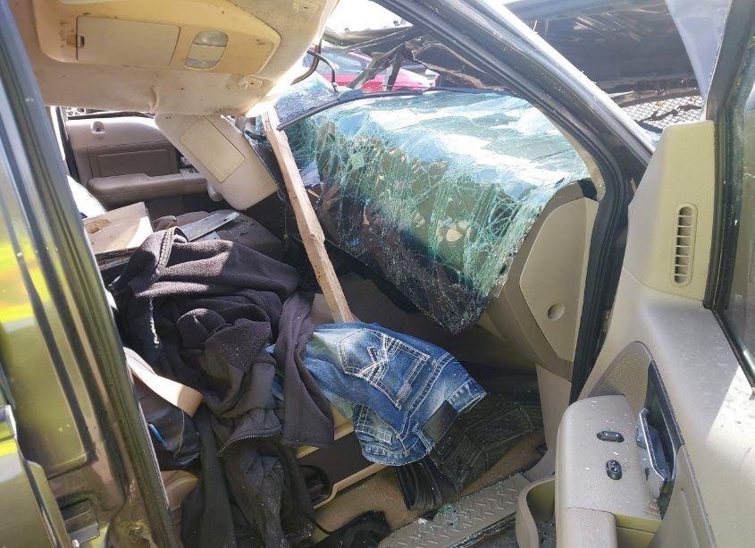 Photo 5 of 2006 Ford F-150 XLT (VIN 1FTRW12W06KD52733)