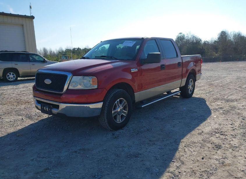Photo 2 of 2007 Ford F-150 XLT (VIN 1FTRW12W07KB67017)