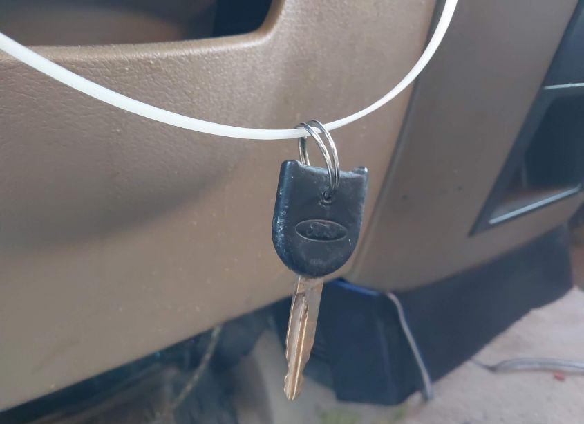 Photo 11 of 2007 Ford F-150 XLT (VIN 1FTRW12W07KC52875)