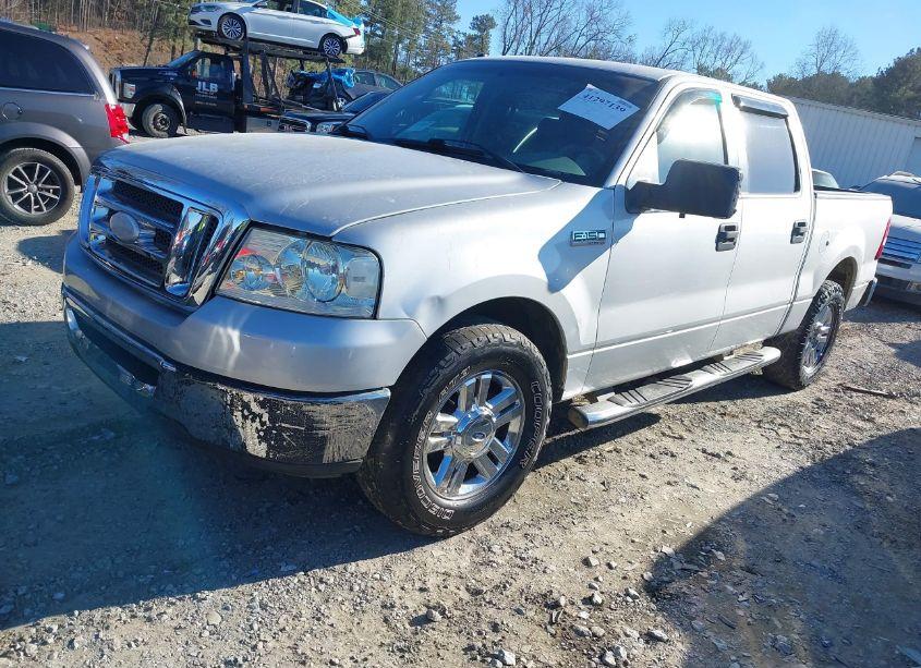 Photo 2 of 2007 Ford F-150 XLT (VIN 1FTRW12W07KD25436)