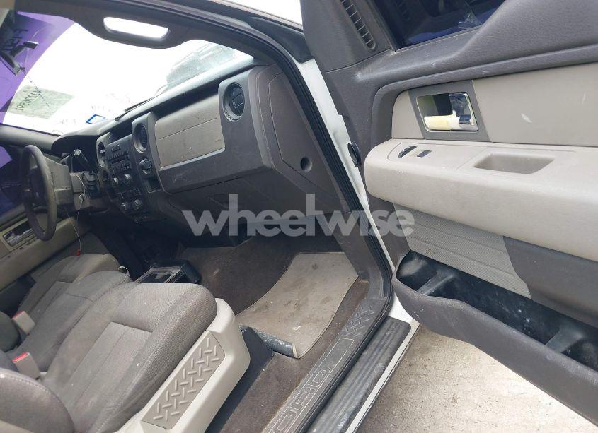 Photo 5 of 2009 Ford F-150 XL/XLT (VIN 1FTRW12W09FA42756)