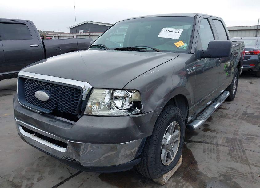 Photo 2 of 2007 Ford F-150 XLT (VIN 1FTRW12W17FB53264)
