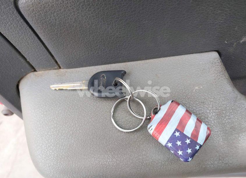 Photo 11 of 2007 Ford F-150 XLT (VIN 1FTRW12W17KA71400)