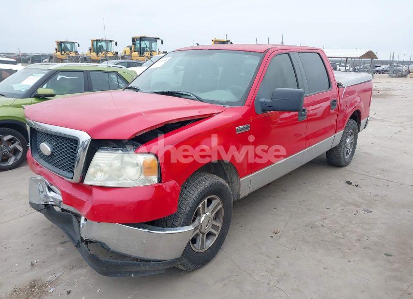 Photo 2 of 2007 Ford F-150 XLT (VIN 1FTRW12W17KA71400)