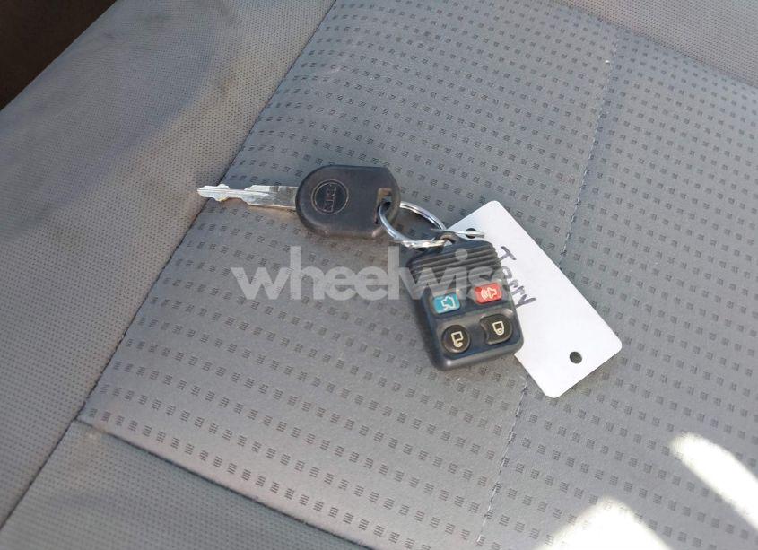 Photo 11 of 2007 Ford F-150 XLT (VIN 1FTRW12W17KC12904)