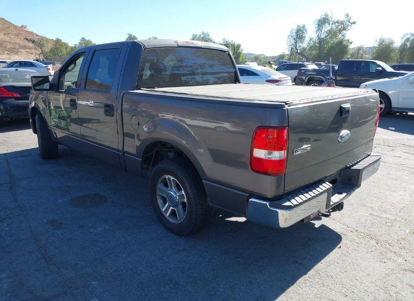 Photo 3 of 2007 Ford F-150 XLT (VIN 1FTRW12W17KC37124)