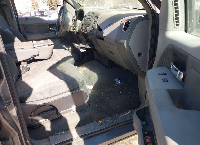 Photo 5 of 2007 Ford F-150 XLT (VIN 1FTRW12W17KC37124)