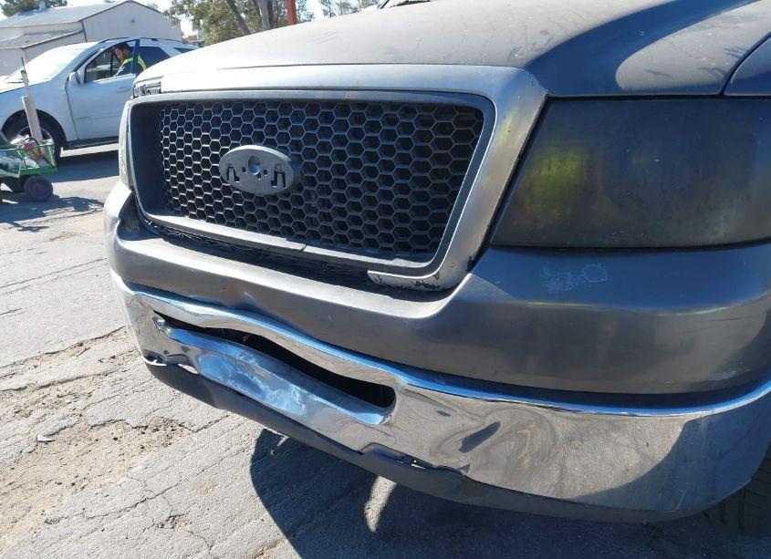 Photo 6 of 2007 Ford F-150 XLT (VIN 1FTRW12W17KC37124)