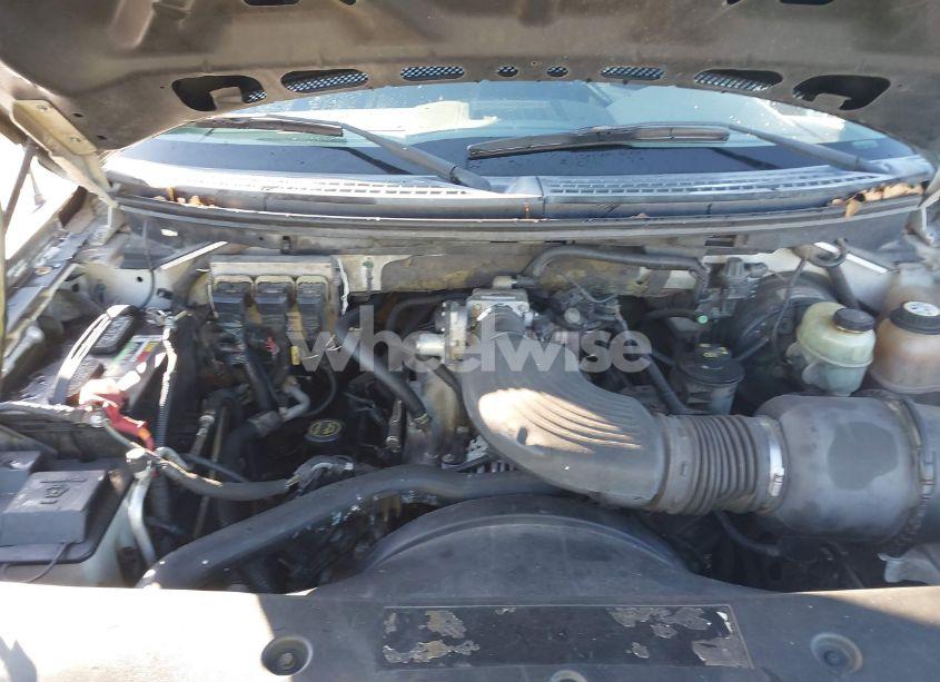 Photo 10 of 2004 Ford F-150 XLT (VIN 1FTRW12W24KA52706)