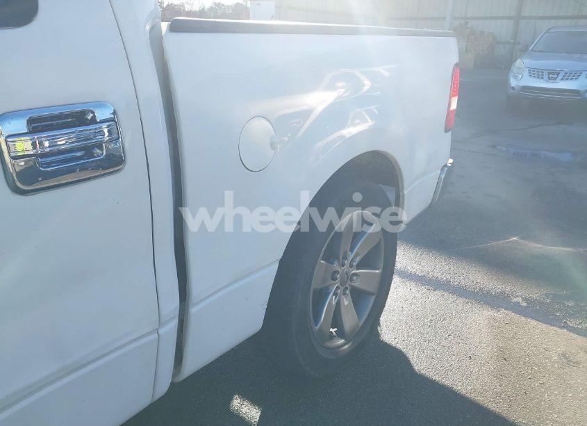 Photo 6 of 2004 Ford F-150 XLT (VIN 1FTRW12W24KA52706)