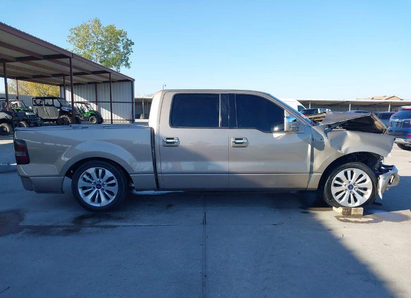 Photo 14 of 2004 Ford F-150 XLT (VIN 1FTRW12W24KC50881)