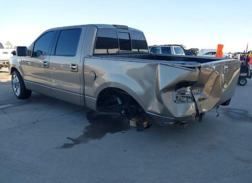 Photo 3 of 2004 Ford F-150 XLT (VIN 1FTRW12W24KC50881)