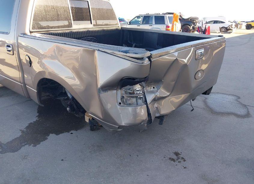 Photo 6 of 2004 Ford F-150 XLT (VIN 1FTRW12W24KC50881)