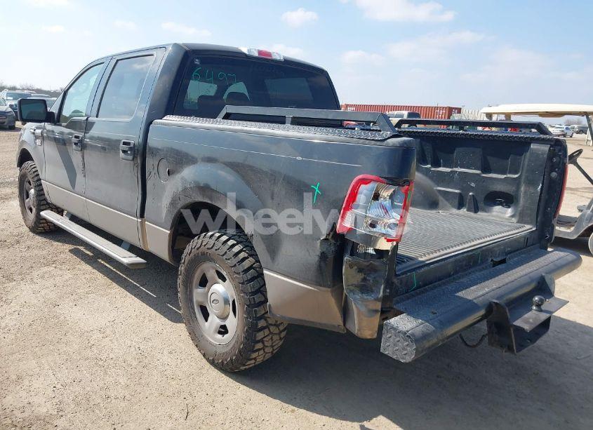 Photo 3 of 2005 Ford F-150 XLT (VIN 1FTRW12W25FB67686)
