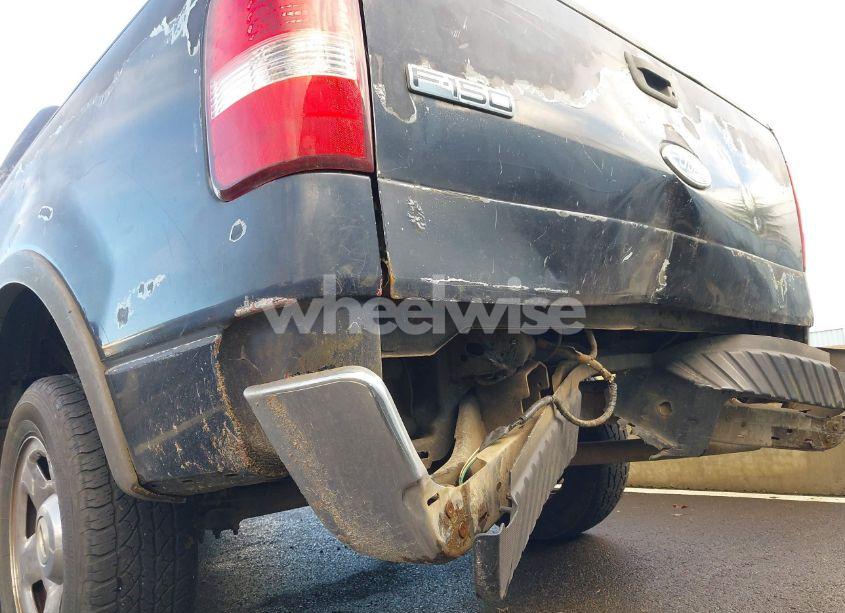 Photo 13 of 2005 Ford F-150 XLT (VIN 1FTRW12W25KB58736)