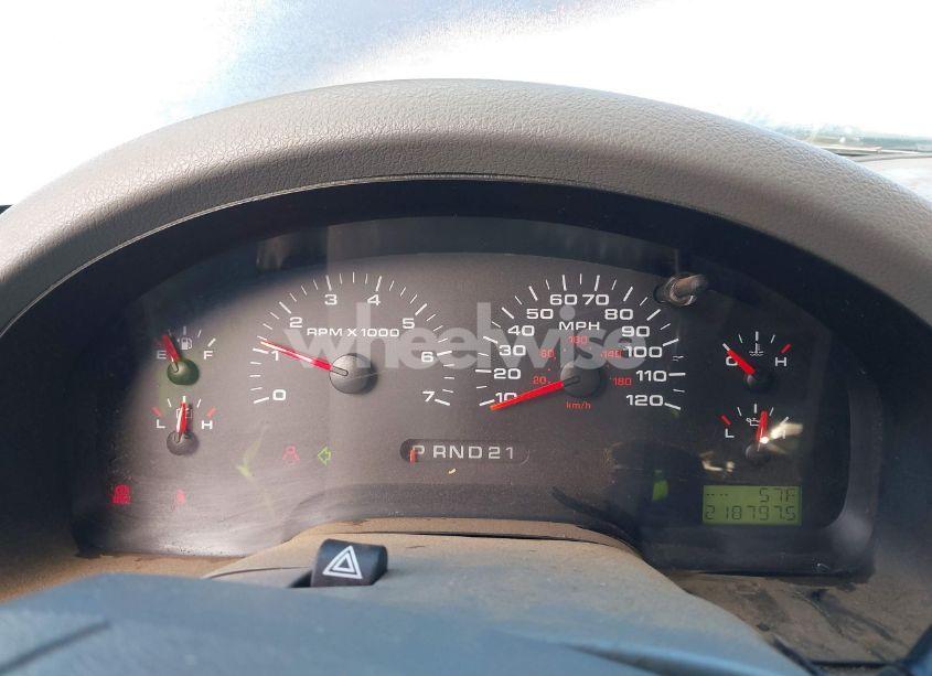 Photo 7 of 2005 Ford F-150 XLT (VIN 1FTRW12W25KB58736)