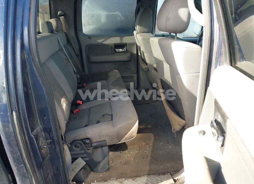 Photo 8 of 2005 Ford F-150 XLT (VIN 1FTRW12W25KB58736)