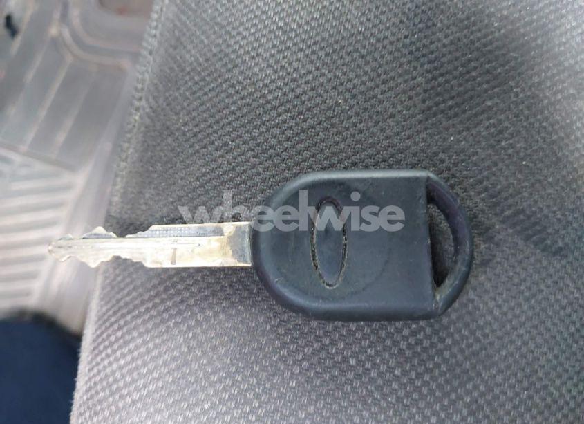 Photo 11 of 2005 Ford F-150 XLT (VIN 1FTRW12W25KE12171)