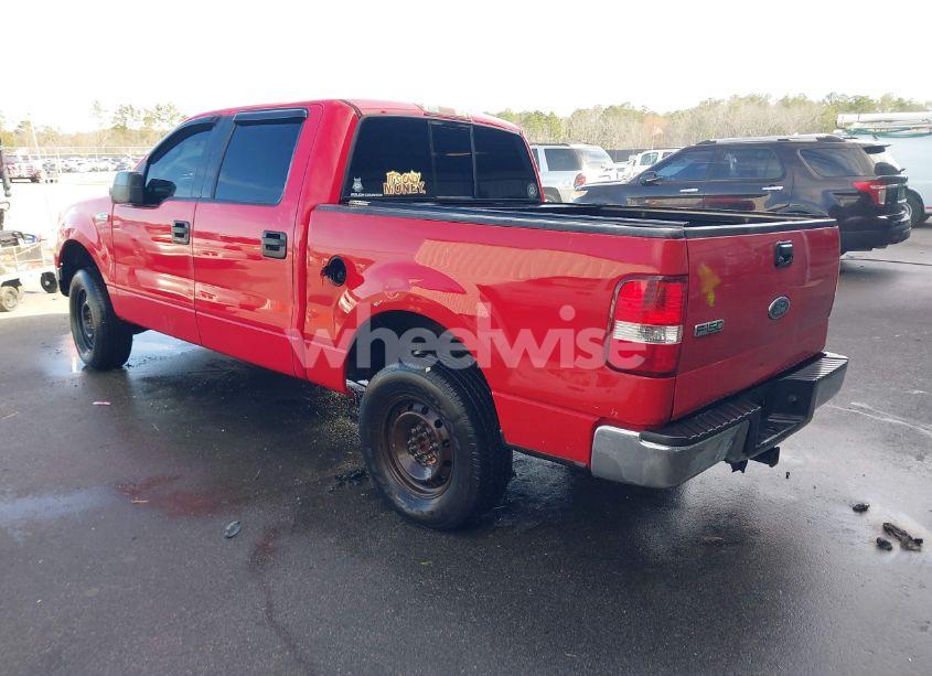 Photo 3 of 2005 Ford F-150 XLT (VIN 1FTRW12W25KE12171)