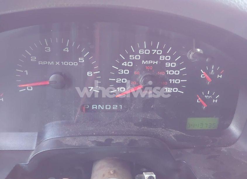 Photo 7 of 2005 Ford F-150 XLT (VIN 1FTRW12W25KE12171)