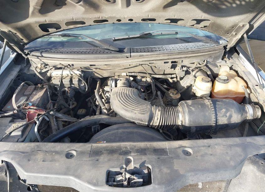 Photo 10 of 2006 Ford F-150 XLT (VIN 1FTRW12W26KA65166)