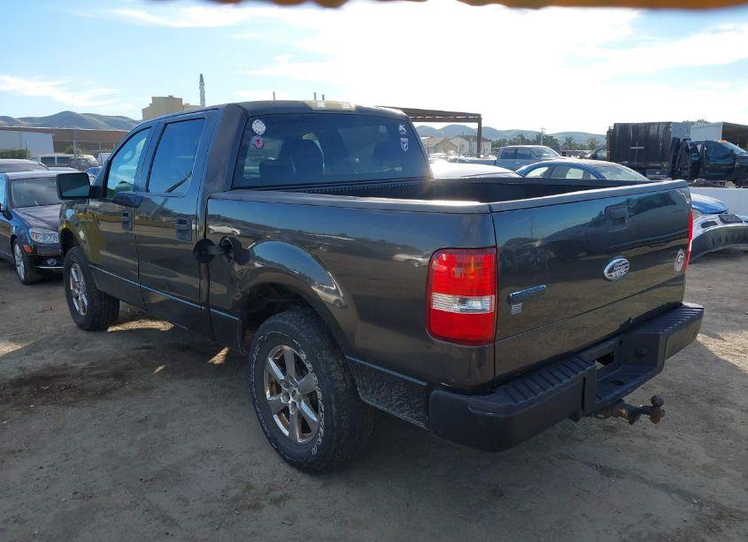 Photo 3 of 2006 Ford F-150 XLT (VIN 1FTRW12W26KA65166)